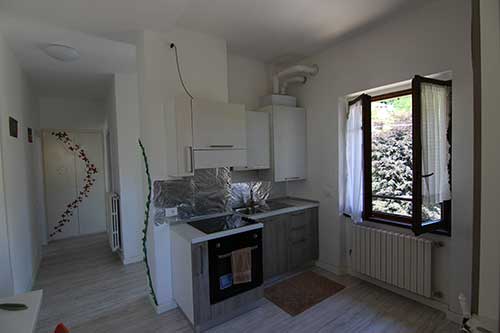 Housing sociale costa valle imagna cucina