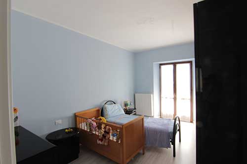 Housing sociale costa valle imagna camera da letto